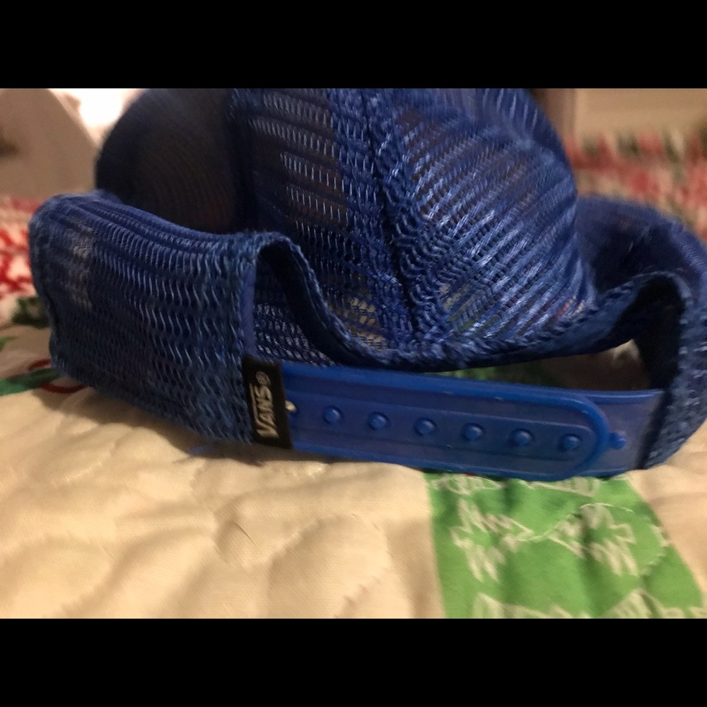 VANS SnapBack hat - Picture 2 of 2